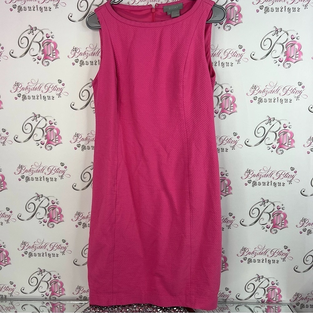 Eccoci dress mockneck textured pattern Chic Pink Sleeveless Midi Dress